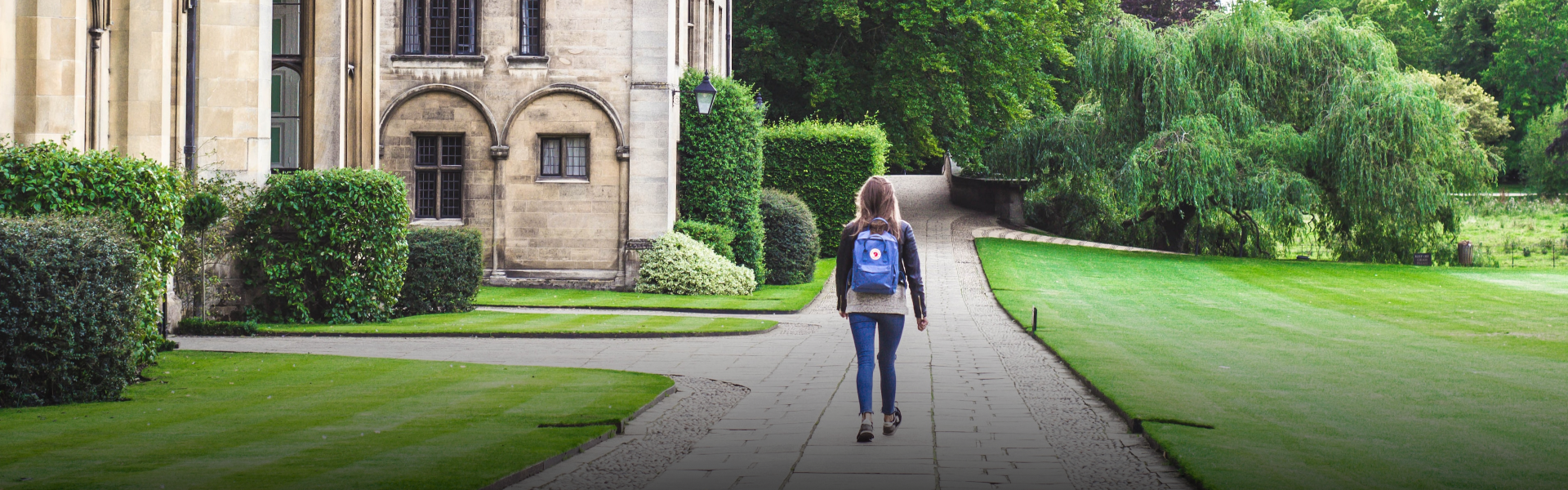 admission-banner-4.png